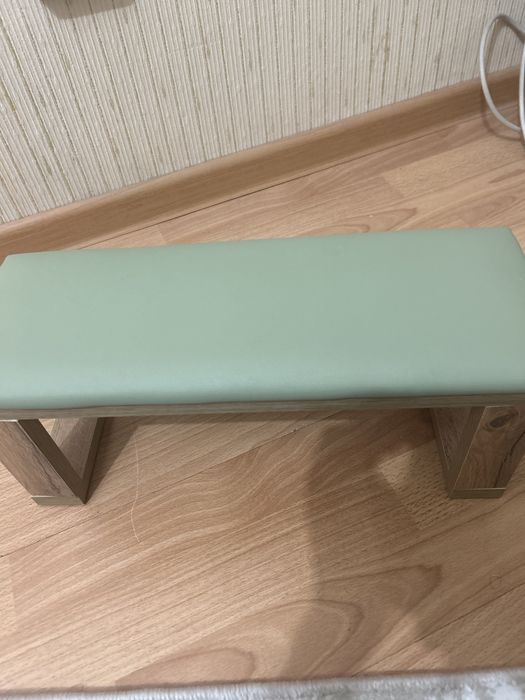 Подставка для рук маникюр