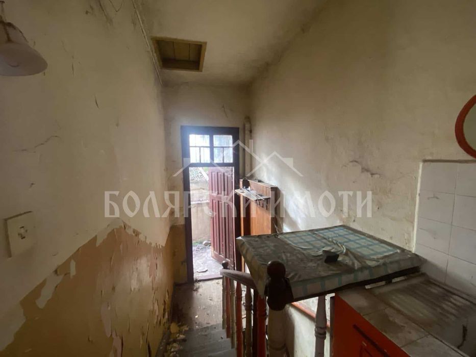 Продава се Къща в Велико Търново, Център - 84 кв.м за 316 €/кв.м - Снимка #10