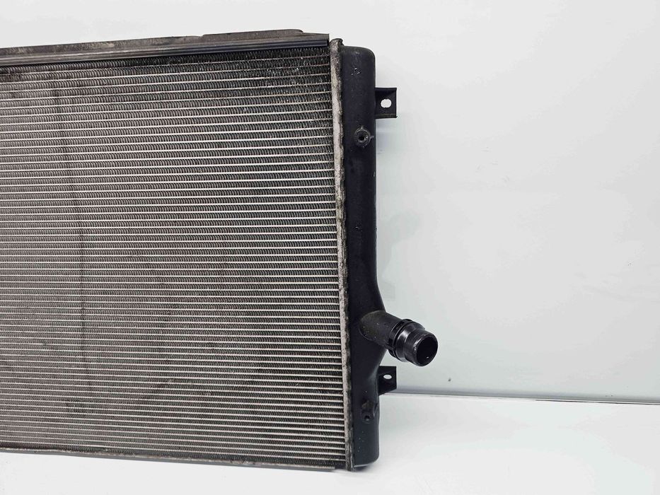 Radiator apa  Skoda Superb II (3T4) [Fabr 2008-2015] 1K0121251DM 2.0 T
