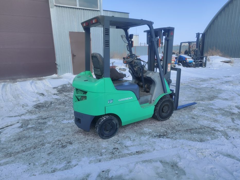 Продам вилочный погрузчик. Кара