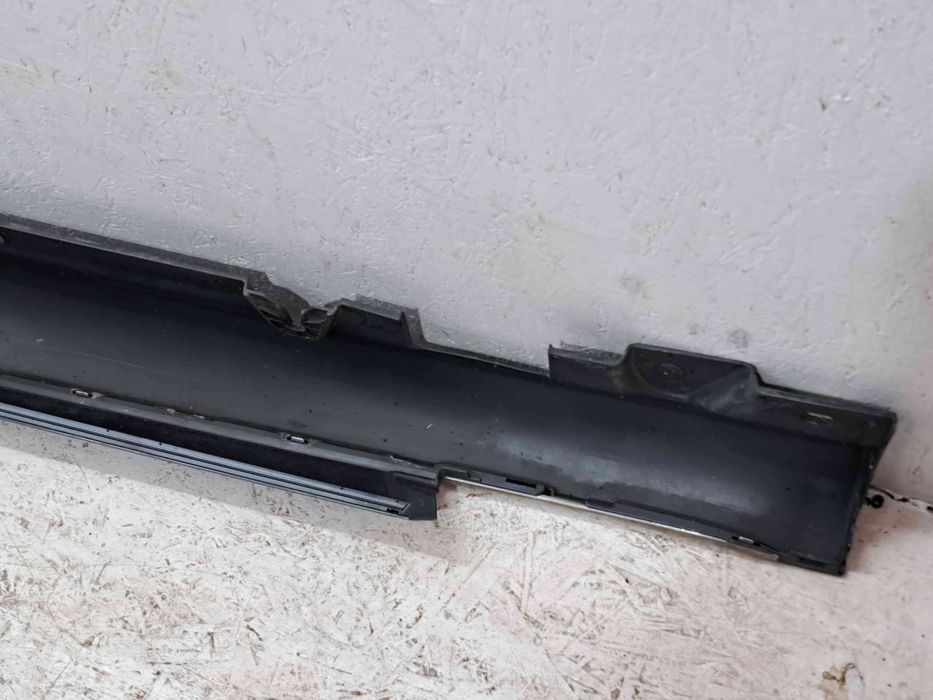 Prag lateral dreapta Mercedes Clasa C (W205) [Fabr 2014-prezent] 755 G
