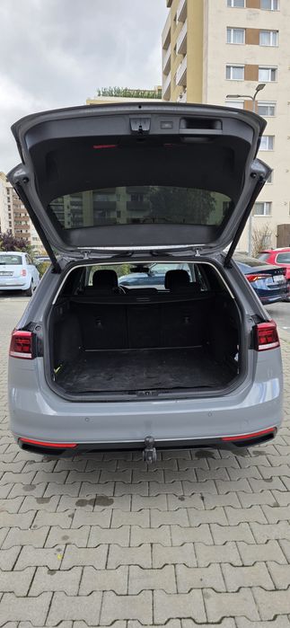 Volkswagen Passat 2.0 TDI DSG 2023 / schimb cu SUV