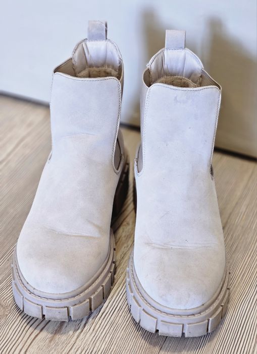 Дамски зимни боти - намалени!!!