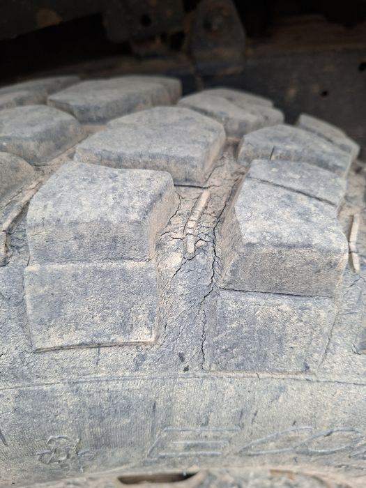 Anvelope off road 235/85R16