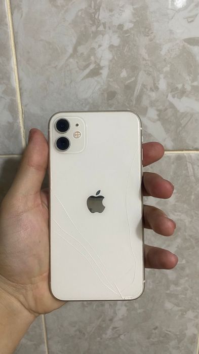 Iphone 11 128gb аккум 72%