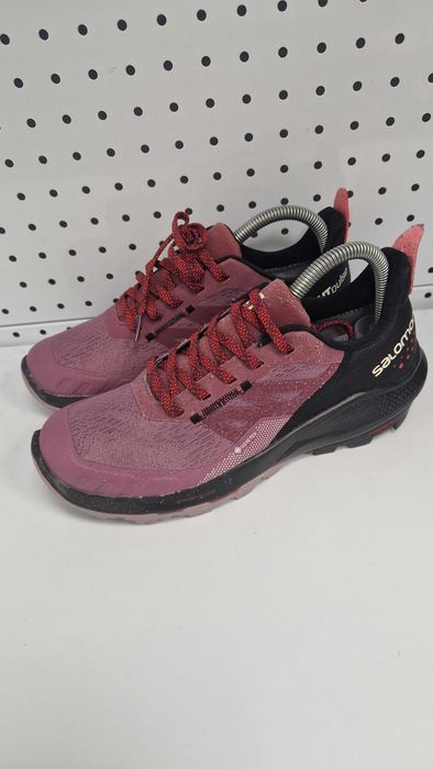 Оригинални дамски маратонки- Salomon Gore-Tex Out Pulse
