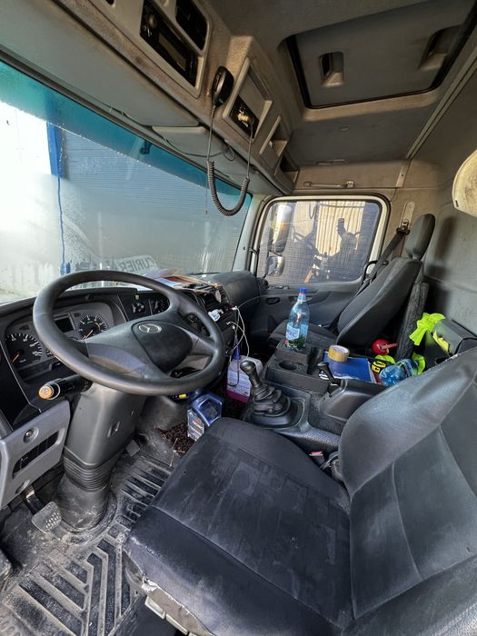 LOT--Autoutilitare-Firme de vanzare -Mercedes Atego 12T Perne Manual