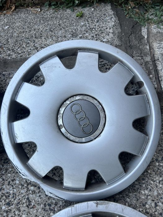 Тасове Ауди за 15" джанти