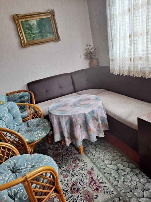 Продавам Двуетажна къща с овощна градина