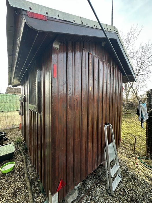 Cabana mobila din lemn