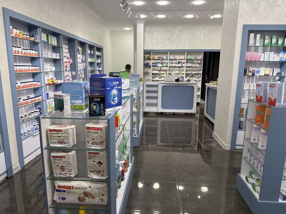 Dorixona uchun maxsus mebellar — GPP talablariga mos