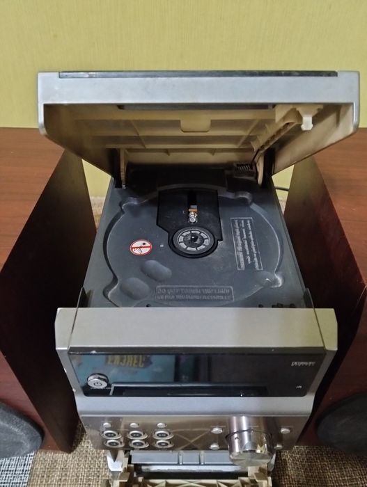 Музыкальный центр  Philips, Распродажа