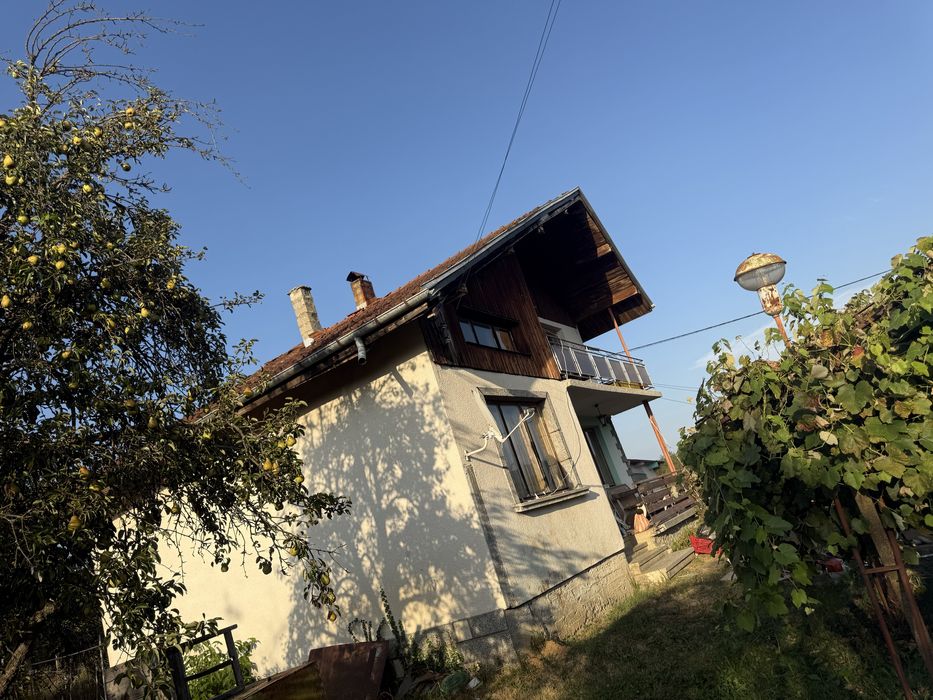 Продава се Къща в с. Гумощник, Област Ловеч - 160 кв.м за 619 €/кв.м - Снимка #3