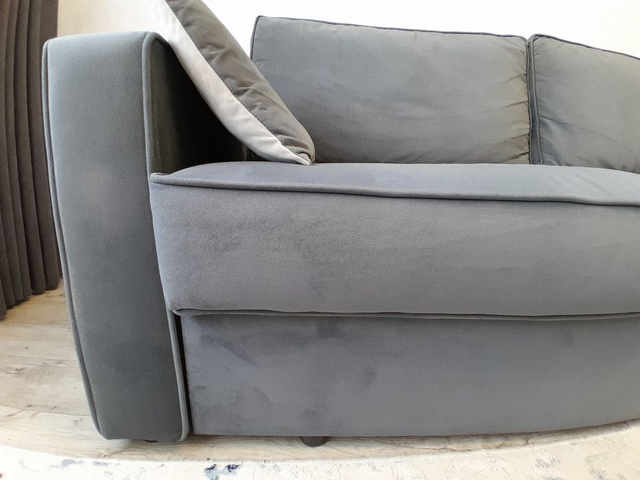 Продаю диван раскладывающийся СРОЧНО