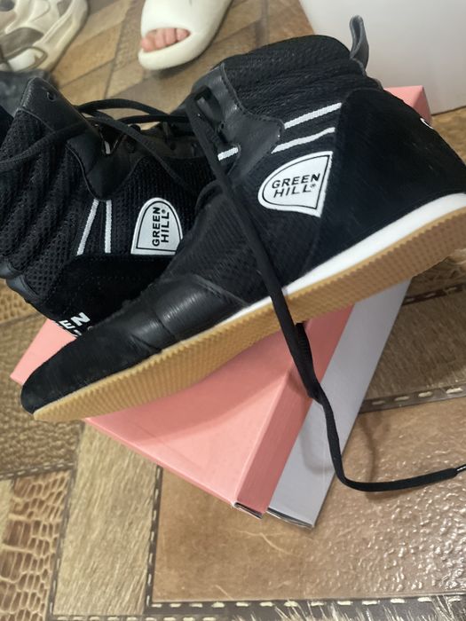 Продам боксерки р 37