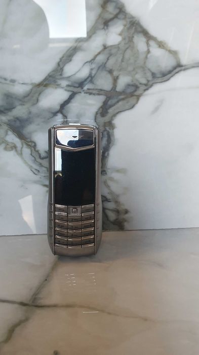 Vertu Ascent Ti  оригинален в идеално състояние