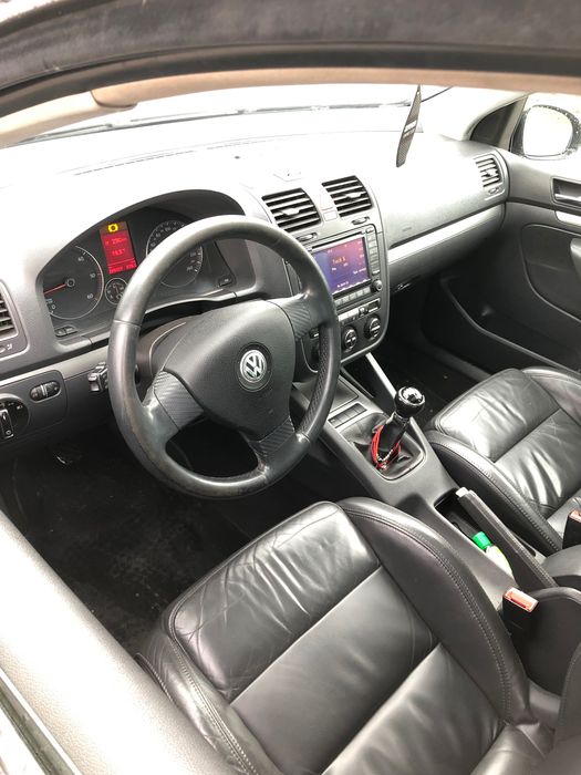 Лек Автомобил Vw Golf 5 1,9 TDI 105