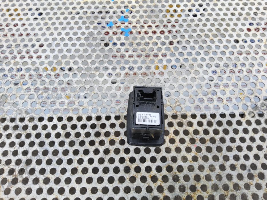 Buton geam pasager Bmw F30 F31 f34 buton coborâre geam