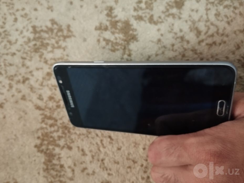 Samsung Galaxy J7