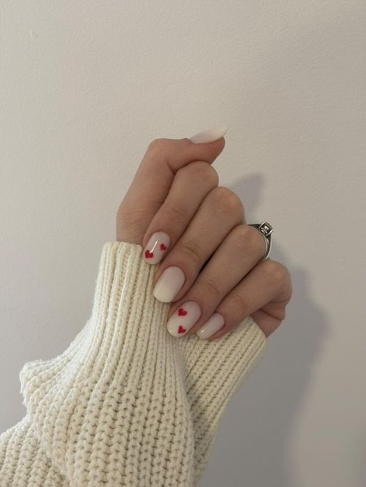 Manichiura Unghii Buftea