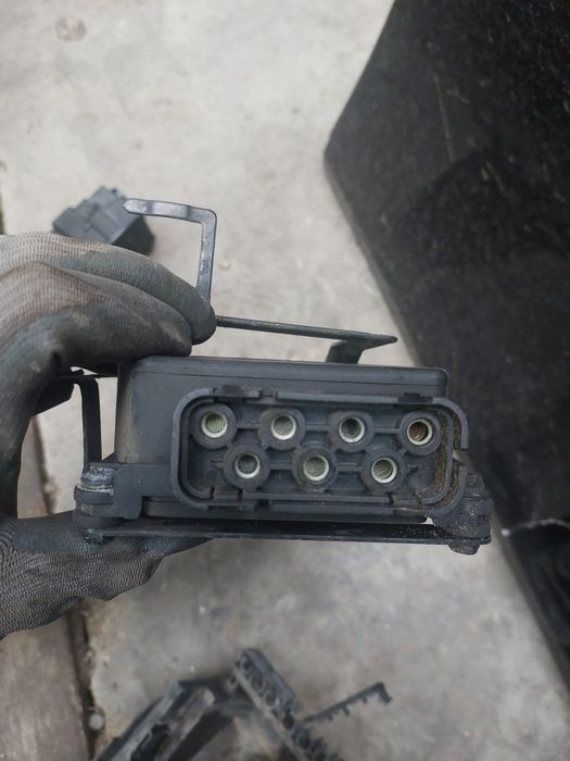 Electrovalva vacuum Passat B6/Octavia 2/Golf 5 2.0tdi bkp bkd azv