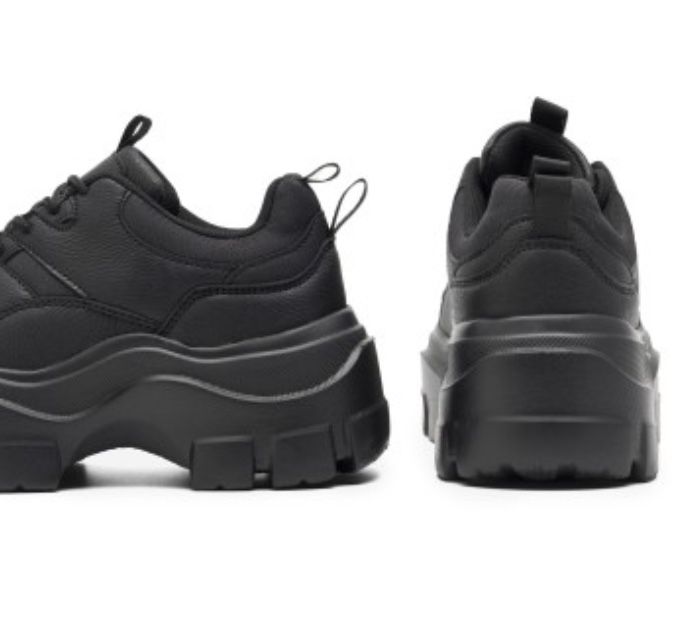 Дамски черни маратонки DeeZee - 39 номер