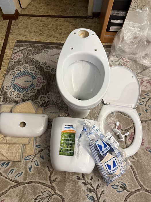 Унитаз в комплекте с арматурой