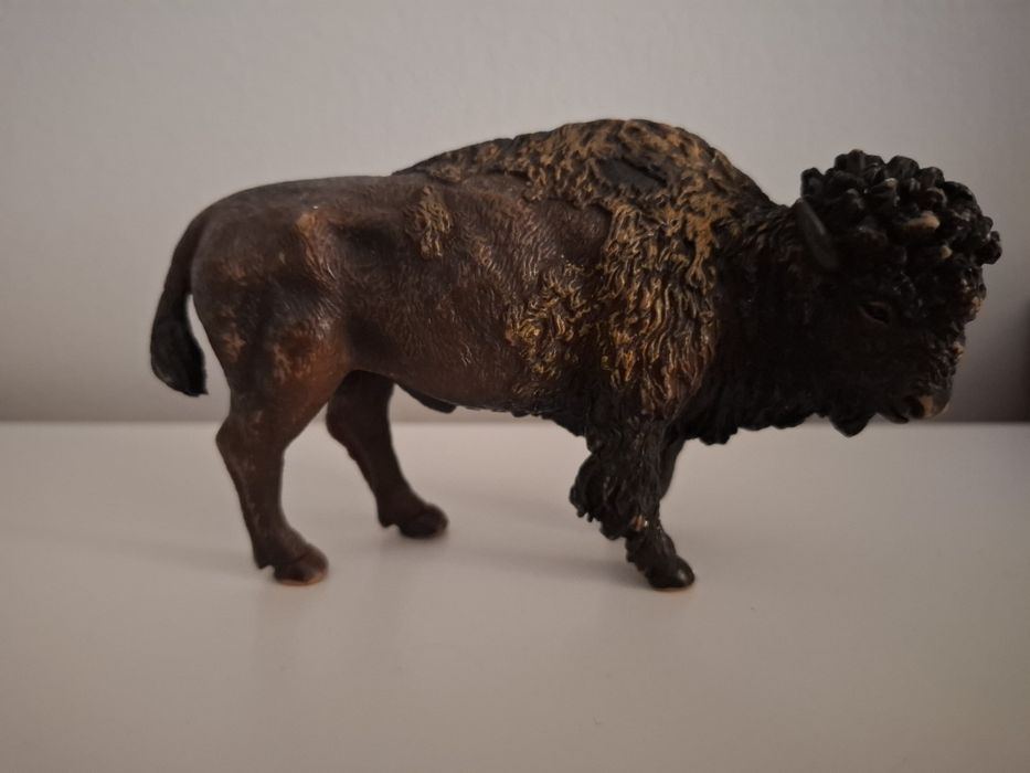 Bizon American figurina