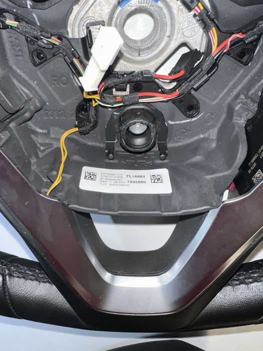 Vand volan BMW G20 full