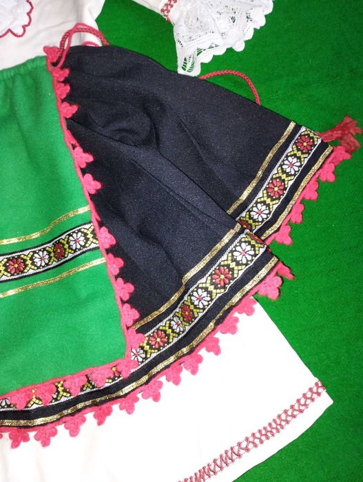 Стилизирана носия за за 3-4 год.момиченце