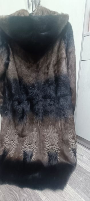Продаю норковую шубу
