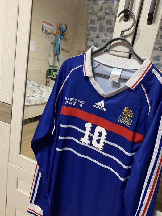 Продам Zidane 1998