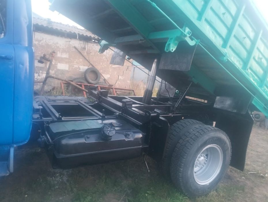 Продам зил 1998год