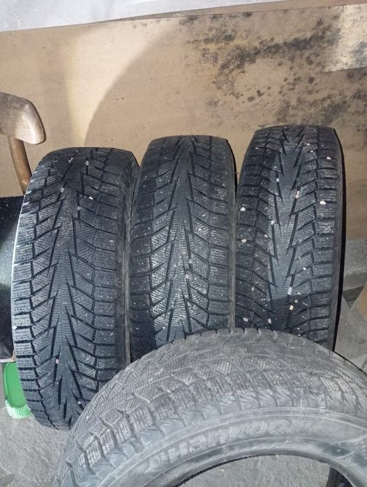 Продаю зимние шины R16