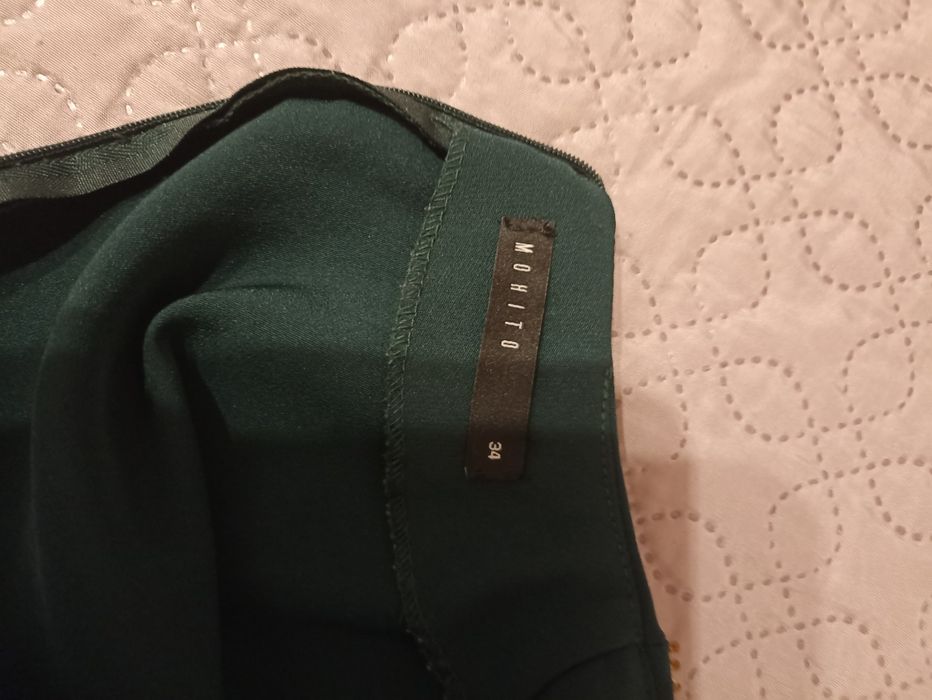 Разноцветни рокли за различни поводи