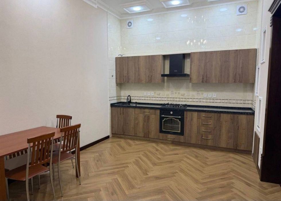 Никитина продается Евро Дом