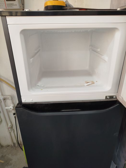 Холодильник сотилади номер телефона срочно сотилади номер телефона