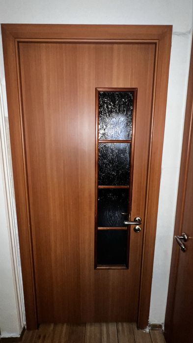 Продам двери хорошего качевства