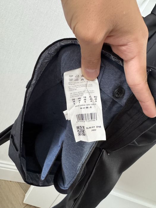 Продам костюм черный Glassman