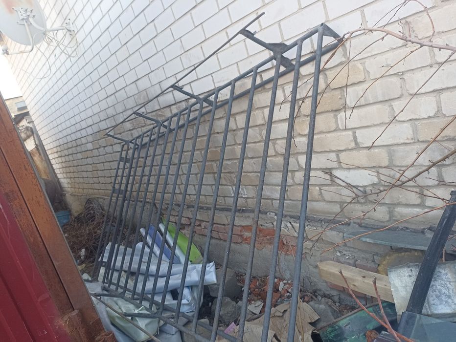 Продам багажник в отличном состоянии