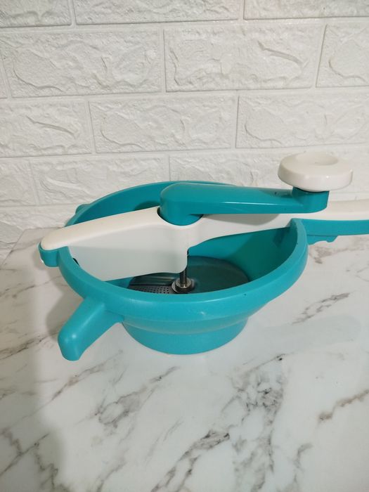 Мельница Tupperware