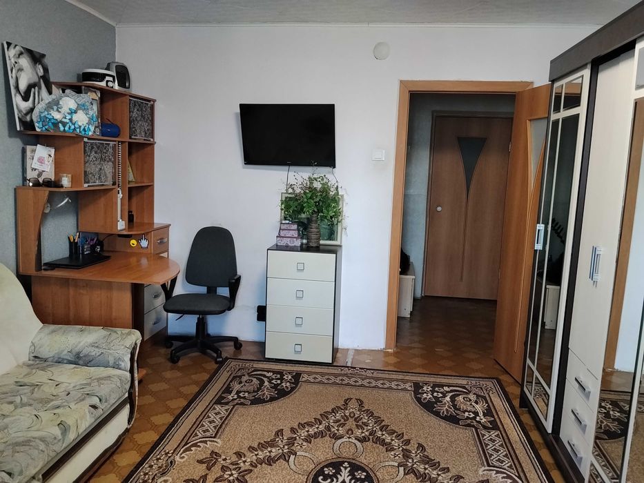 Продам квартиру на 72м квартале