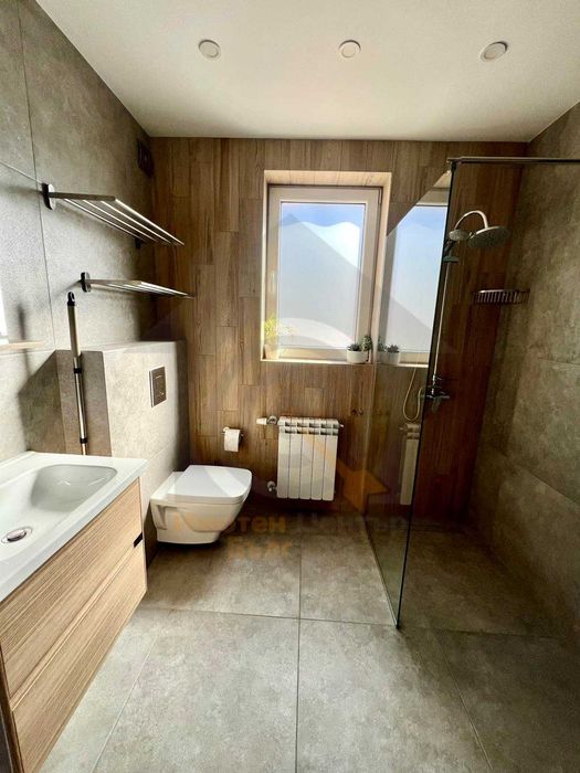 Двустаен апартамент в Зона Б19