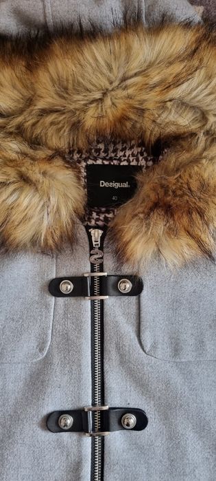 Яке Desigual преходно вълна