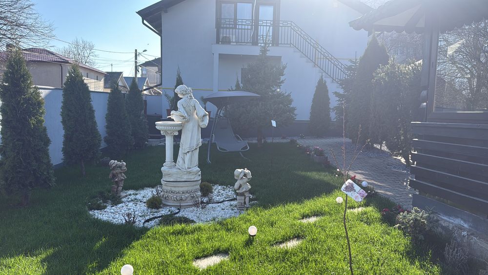 Închiriez locuința