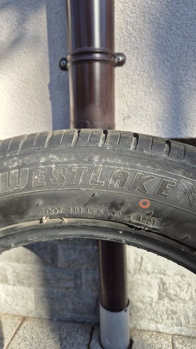 Летни гуми Westlake  235/55 R20