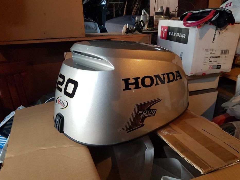 Капак за мотор на лодка