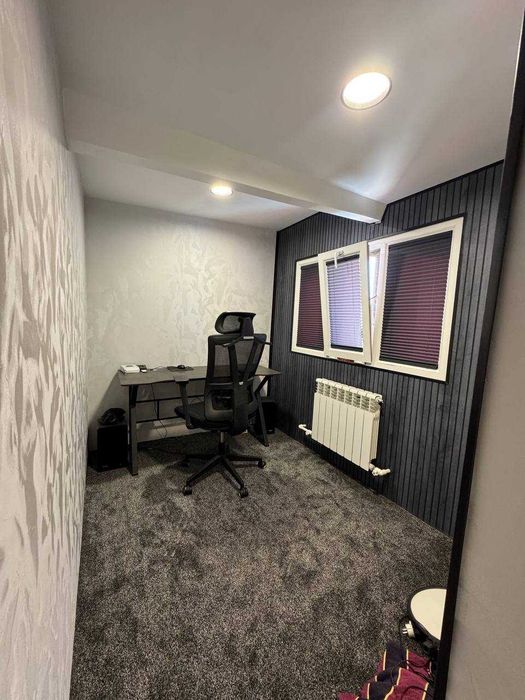 3xona+4xona qo'shilgan 79m2 kadastrda+12m2+35m2 bor Medgaradok