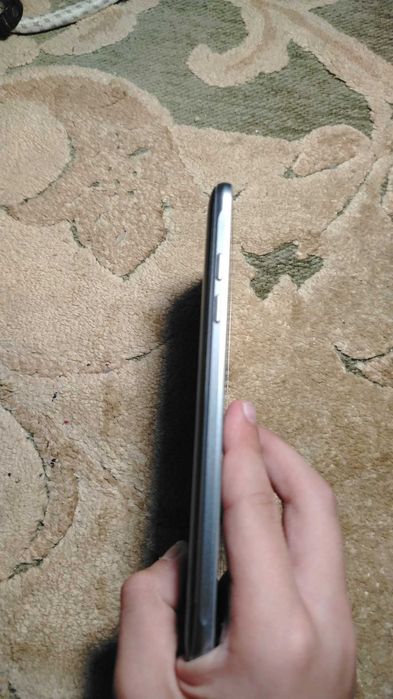 Продам Samsung j5 2016