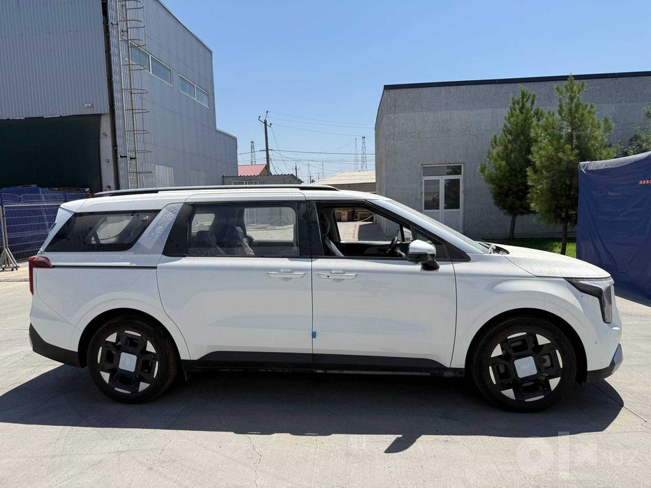 Kia Carnival, 2026, 0 пробег, 9 местная